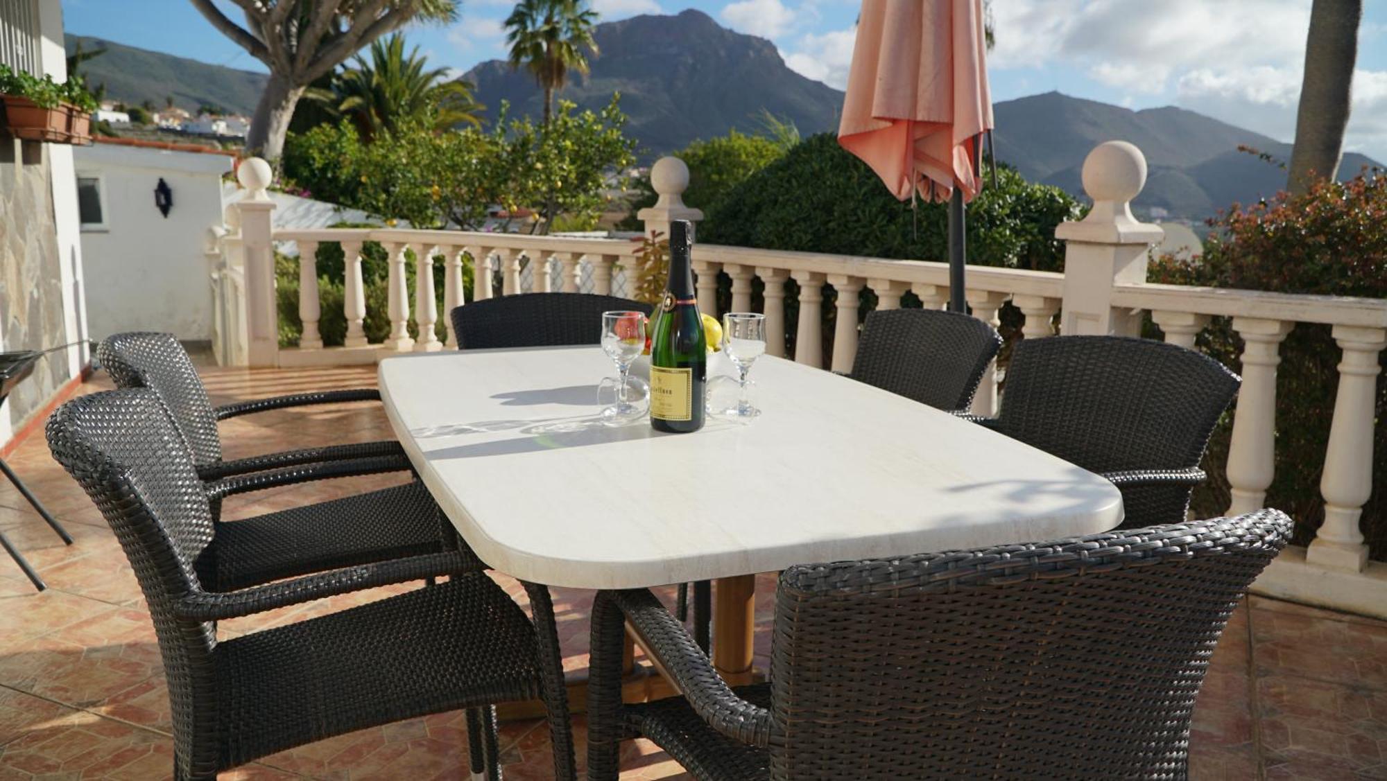 Detached Villa, Private Pool Only 10 Minutes Cristianos * Valle de San Lorenzo